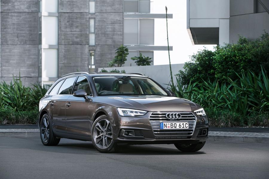  Audi A4 Avant 2.0 TFSI 2016 года  (AU) (фото 1 из 24)